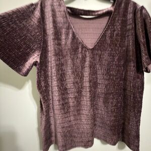 Elegant Velvet V-Neck Top - Purple
